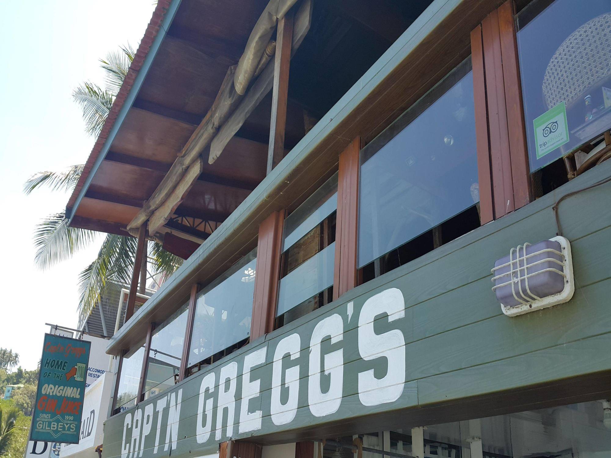 Captngreggs Dive Resort Puerto Galera Exterior foto