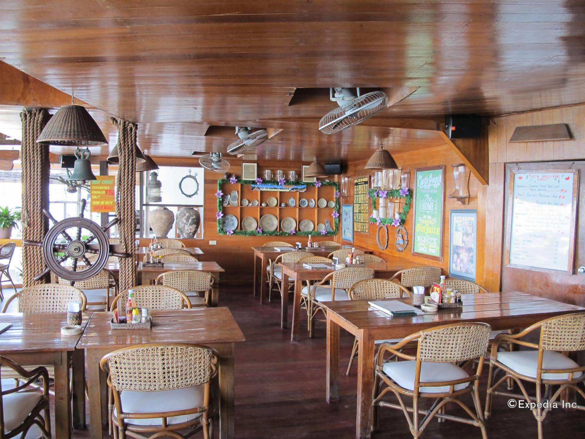 Captngreggs Dive Resort Puerto Galera Exterior foto